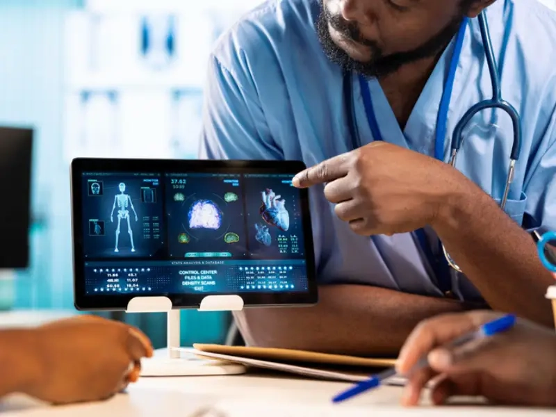 Dados e IA redefinem eficiência hospitalar