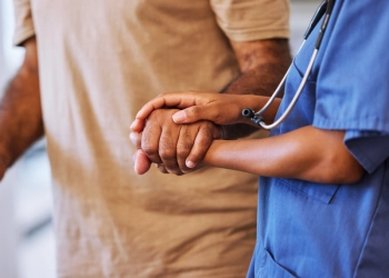 Geração 50+ deve liderar gastos com saúde até 2044
