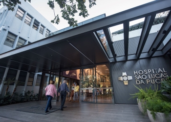 Hospital São Lucas da PUCRS está entre os principais centros de pesquisa que desenvolvem novos tratamentos no Brasil, aponta Anvisa