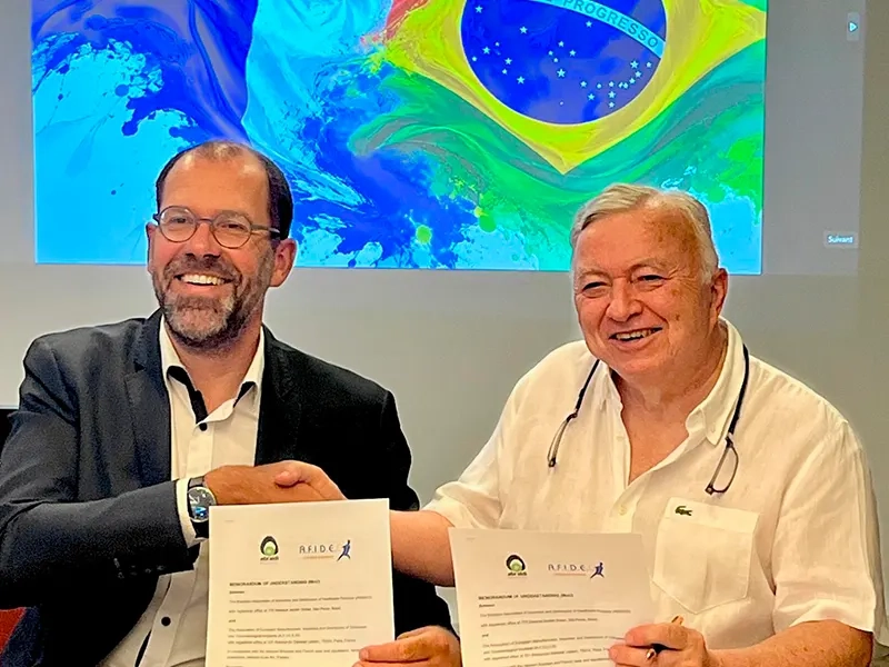 ABRAIDI firma acordo com entidade francesa de medtech